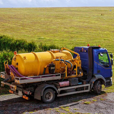 Sewerage truck